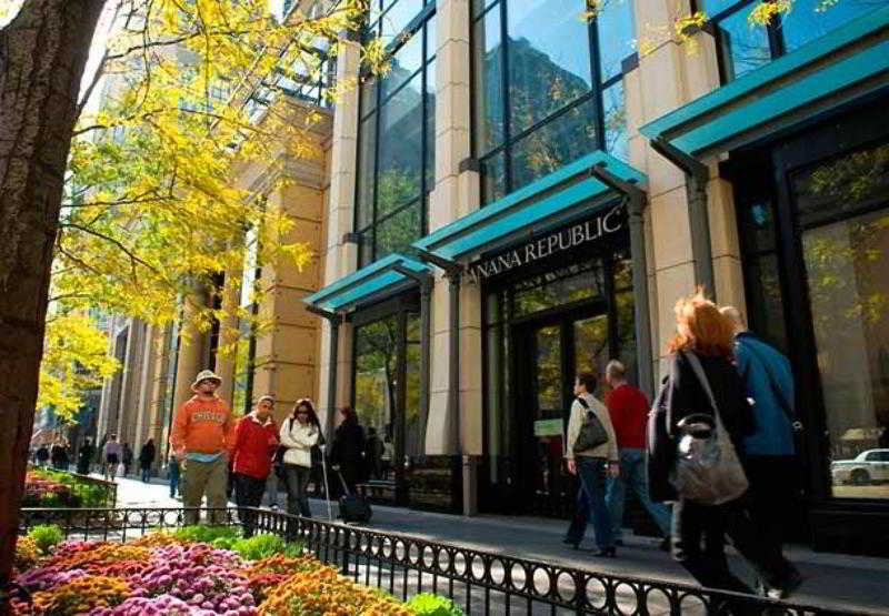 Fairfield Inn And Suites Chicago Downtown/ Magnificent Mile Bagian luar foto