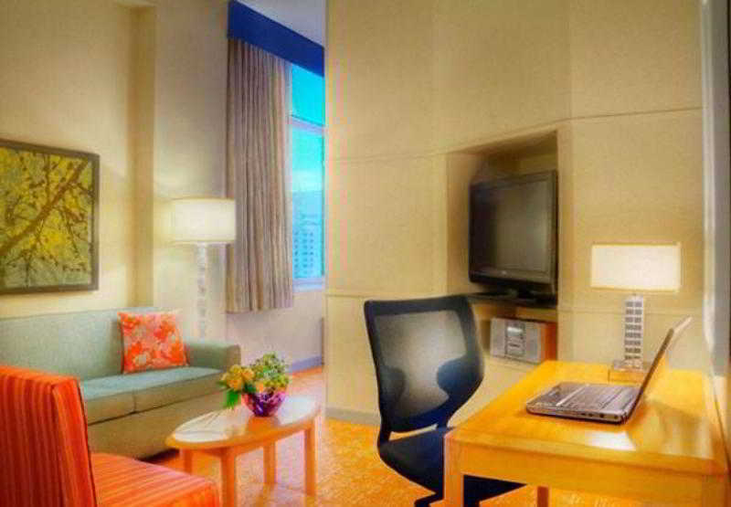 Fairfield Inn And Suites Chicago Downtown/ Magnificent Mile Bagian luar foto